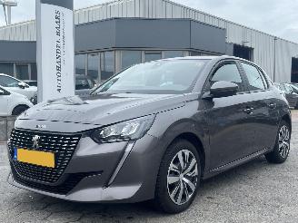 krockskadad bil auto Peugeot 208 1.2 PureTech Active 2020/9