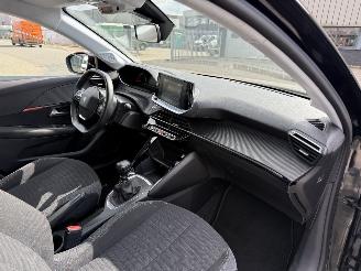 Peugeot 208 1.2 PureTech Active picture 15