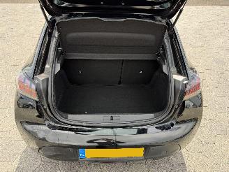 Peugeot 208 1.2 PureTech Active picture 12