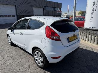 Ford Fiesta 1.25 Titanium picture 8