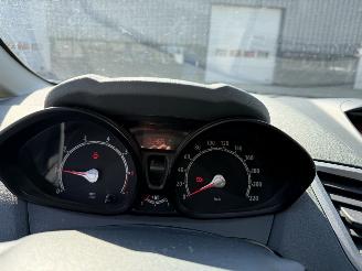 Ford Fiesta 1.25 Titanium picture 18