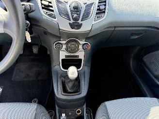 Ford Fiesta 1.25 Titanium picture 20