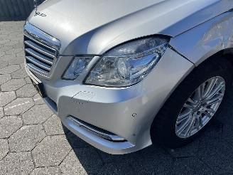 Mercedes E-klasse 300 CDI Avantgarde AUTOMAAT PANO picture 10