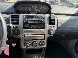 Nissan X-Trail 2.0 Columbia Style 2wd picture 22