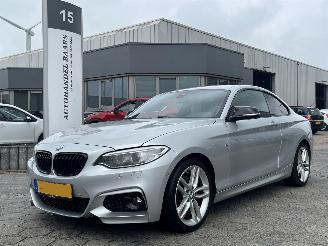 Damaged car BMW 2-serie Coupé 220i M Sport 2015/7
