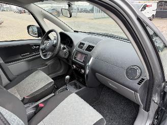 Suzuki SX4 AUTOMAAT picture 14