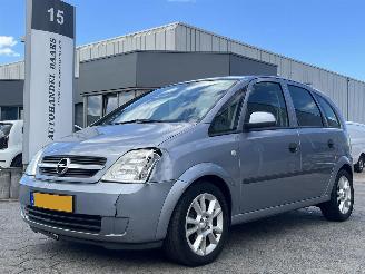 skadebil auto Opel Meriva 1.6 Enjoy 2003/11
