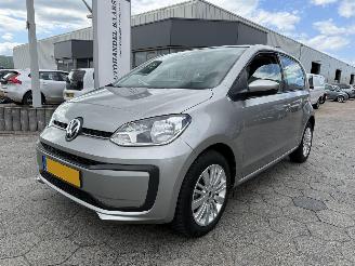skadebil auto Volkswagen Up! 1.0 BMT move up! 2018/11