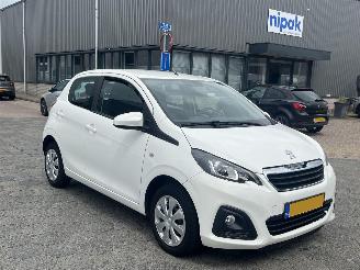 Peugeot 108 1.0 e-VTi Active picture 3