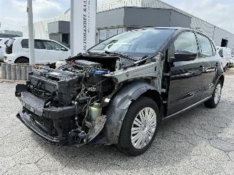 škoda osobní automobily Volkswagen Polo 1.4-16V Comfortline 2012/9