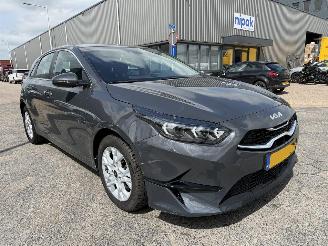 Kia Ceed 1.0 T-GDi DynamicLine picture 3