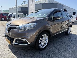 Schadeauto Renault Captur 0.9 TCe Dynamique 2014/4