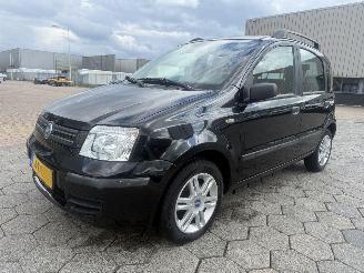 krockskadad bil auto Fiat Panda 1.2 AUTOM PANO 2006/11