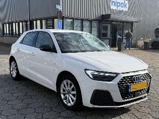 Damaged car Audi A1 SPORTBACK 30 TFSI Pro Line S 2021/3