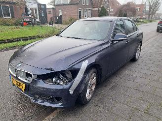  BMW 3-serie 320i high executive automaat 2012/5