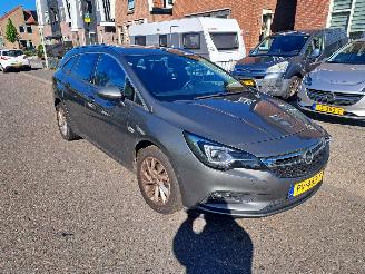  Opel Astra 1.4 SPORTS TOURER+ 2017/9