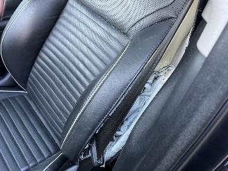 Landrover Discovery 3.0 TD6 FIRST EDITION (GRIJS KENTEKEN) PANO picture 19