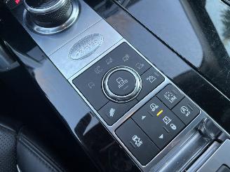 Landrover Discovery 3.0 TD6 FIRST EDITION (GRIJS KENTEKEN) PANO picture 24