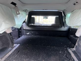 Landrover Discovery 3.0 TD6 FIRST EDITION (GRIJS KENTEKEN) PANO picture 22