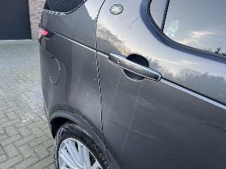 Landrover Discovery 3.0 TD6 FIRST EDITION (GRIJS KENTEKEN) PANO picture 15