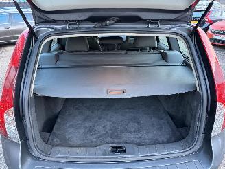 Volvo V-50 2.4i Edition AUTOMAAT AIRCO CRUISE picture 12