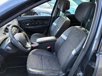 Renault Grand-scenic 2.0 Dynamique AUTOMAAT PANORAMA CRUISE picture 10