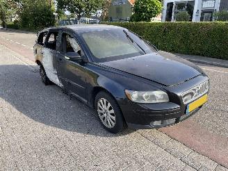 Vrakbiler auto Volvo V-50 2.4-20V 2005/9