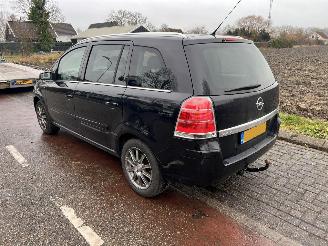 Opel Zafira 1.8-16V picture 4