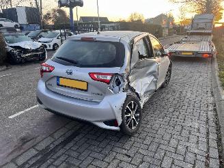 Toyota Yaris 1.5-16V Hybrid picture 3
