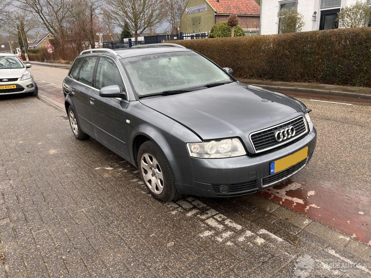 Audi A4 2.0-20V