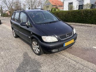  Opel Zafira -A 2.2 DTi 2005/4