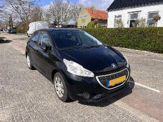  Peugeot 208 1.0 Access 2013/12
