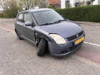 Salvage car Suzuki Swift 1.3 VVT 2007/11