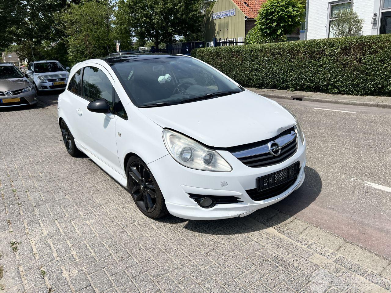 Opel Corsa 1.2-16V Cosmo