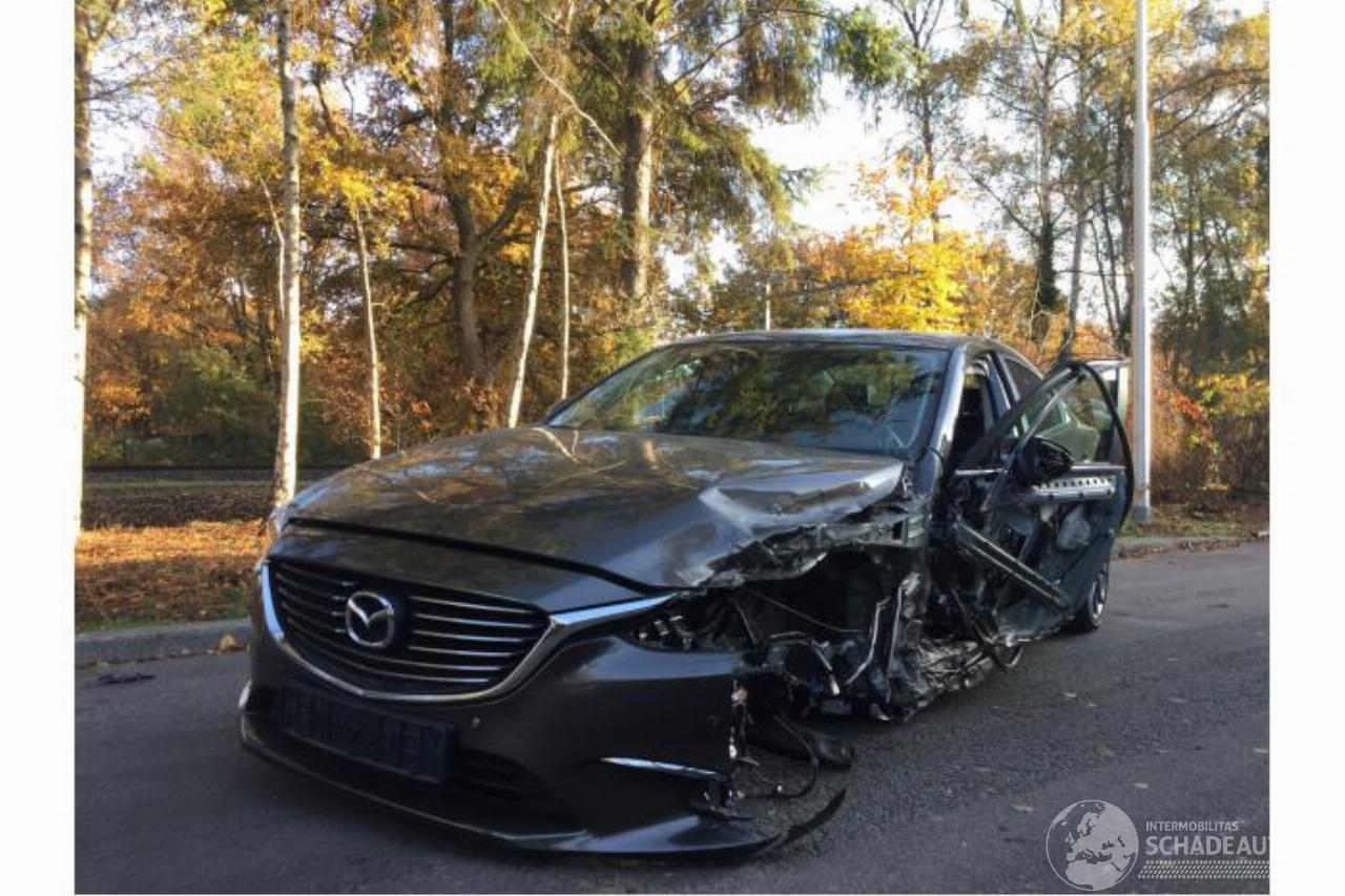 Mazda 6 6 (GJ/GH/GL), Sedan, 2013 2.2 SkyActiv-D 150 16V