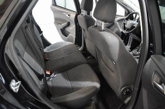 Ford Focus 1.0 Titanium picture 11