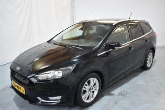 Ford Focus 1.0 Titanium picture 7