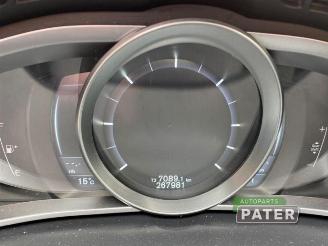 Volvo V-40 V40 (MV), Hatchback 5-drs, 2012 / 2019 2.0 D4 16V picture 6