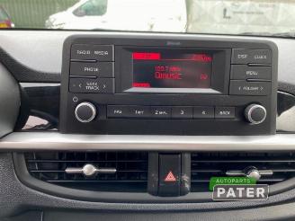 Kia Picanto Picanto (JA), Hatchback, 2017 1.0 DPi 12V picture 9