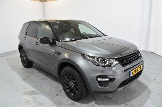 Damaged car Land Rover Discovery Sport 2.0 Si4 SE 7p. 2019/10