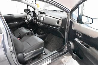 Toyota Yaris 1.0 VVT-i Aspiration picture 15