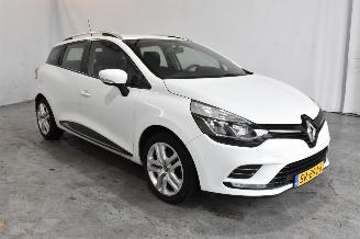 skadebil auto Renault Clio 0.9 TCe Zen 2018/5