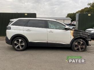 Peugeot 5008 5008 II (M4/MC/MJ/MR), MPV, 2016 / 2024 1.2 12V e-THP PureTech 130 picture 4
