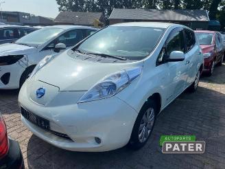 Salvage car Nissan Leaf Leaf (ZE0), Hatchback, 2010 / 2017 Leaf 2012/6