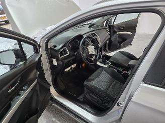 Suzuki SX4 S-CROSS 1.6 EXCLUSIVE picture 18