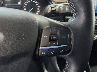 Ford Fiesta 1.0 EcoB. Titanium picture 30