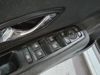 Renault Mégane 1.5 dCi Expression picture 24