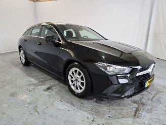 uszkodzony samochody osobowe Mercedes Cla-klasse Shooting Brake 180 Bns Solution 2020/11