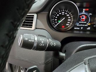 Land Rover Discovery Sport 2.0 TD4 HSE picture 25