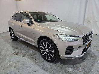 Damaged car Volvo Xc-60 2.0 T8 TwinEngine Bright AWD 2023/3